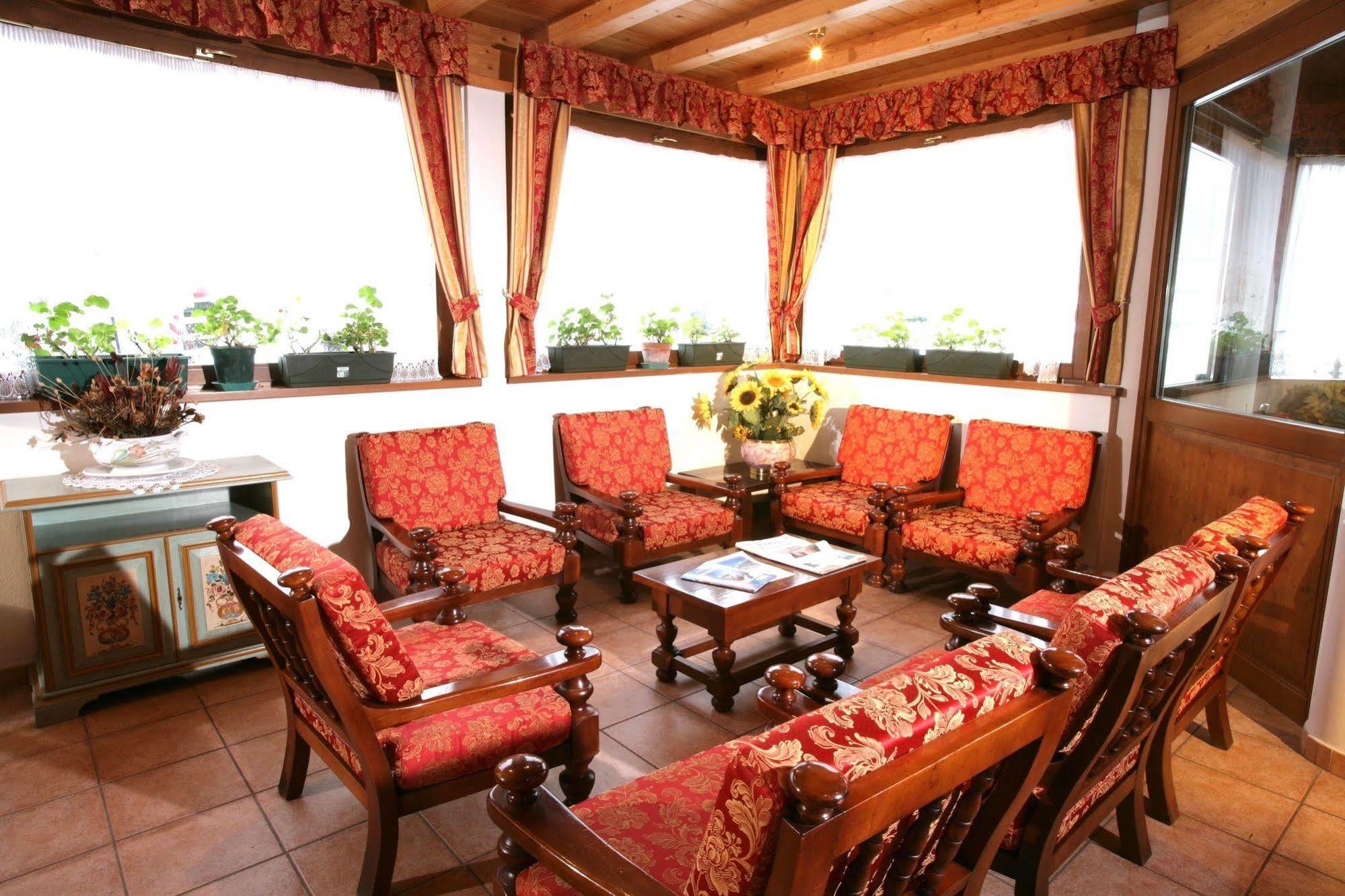 Alpen Hotel 3*